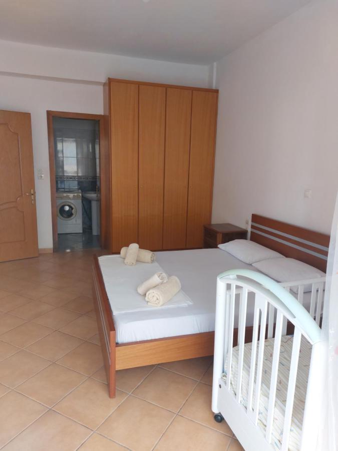 Family Apartments Sarande Exterior photo