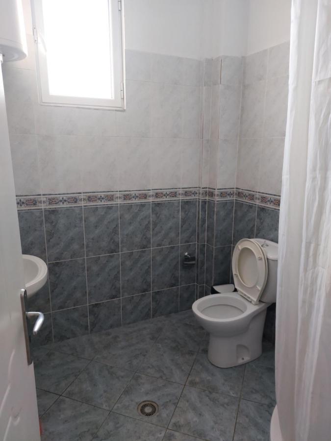 Family Apartments Sarande Exterior photo